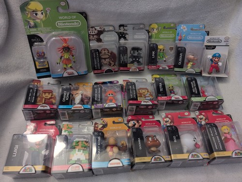 World nintendo figurine lot - world,